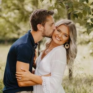 Meet your Posher, Madeline